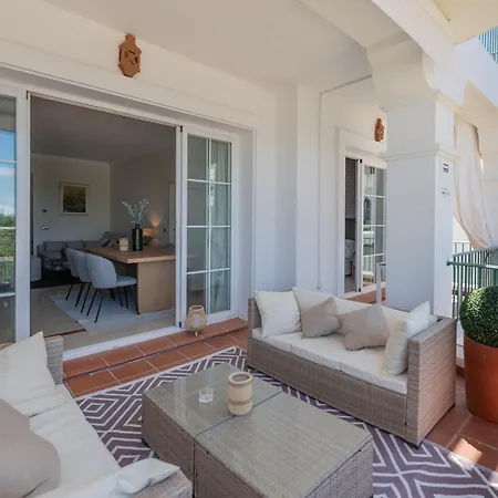 Superb Double With Terrace Pool And Garage Marbella