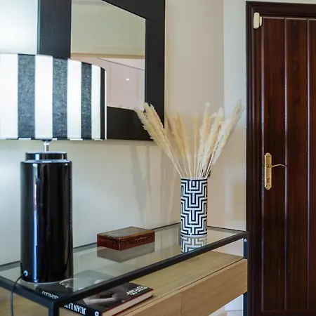 Superb Double With Terrace Pool And Garage Apartment