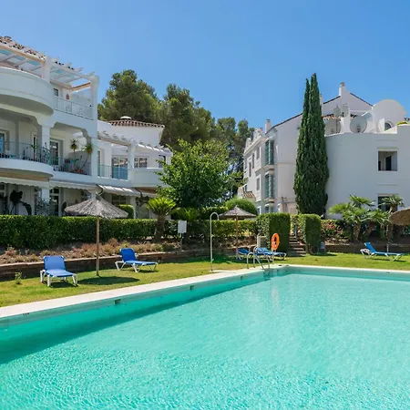 Apartment Superb Double With Terrace Pool And Garage Marbella