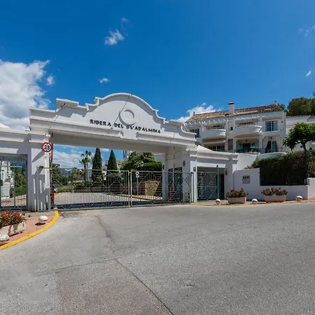Superb Double With Terrace Pool And Garage Apartment Marbella