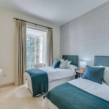 Superb Double With Terrace Pool And Garage