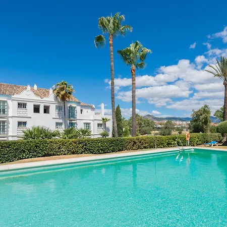Superb Double With Terrace Pool And Garage Apartment