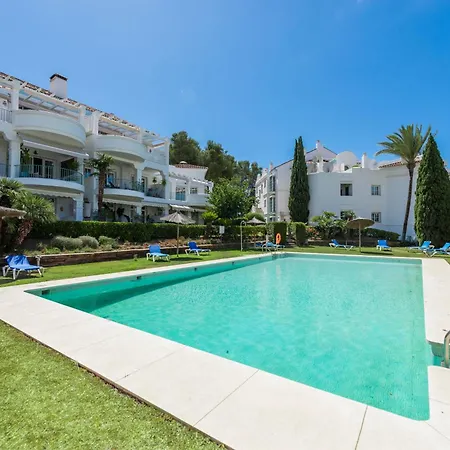 Apartment Superb Double With Terrace Pool And Garage Marbella